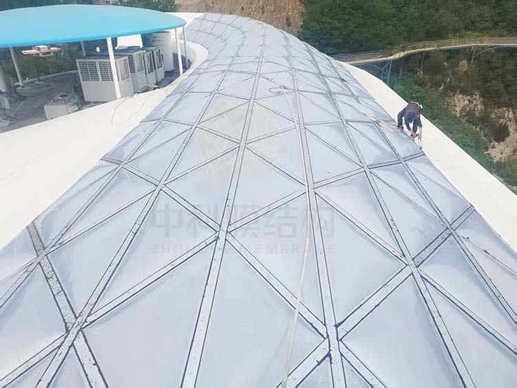 三角形etfe膜结构屋面